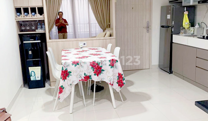 Orange County 2 Bedroom Fully Furnished Tower Newport Apartment Cikarang 2