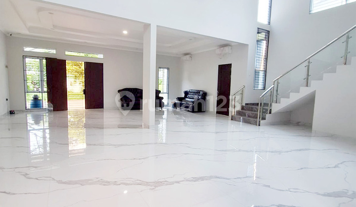 Rumah Baru Besar Fully Furnished 6+1 KT di Simpruk Lippo Cikarang 2