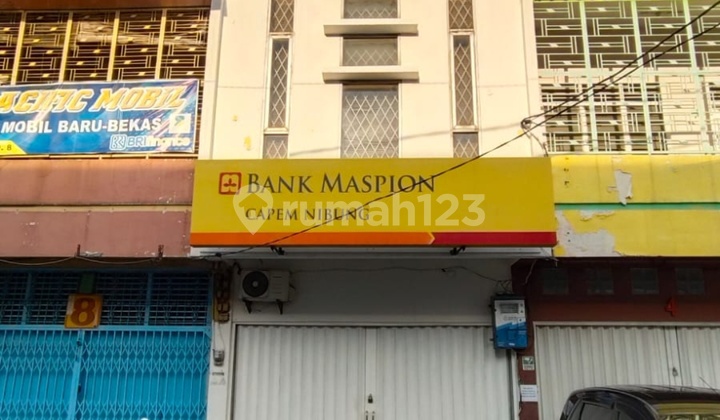 Dijual dengan Cepat Dilokasi yang Sangat Strategis Dijual dengan Cepat Dilokasi yang Sangat Strategis