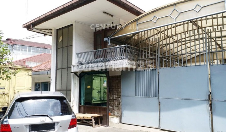 Rumah Usaha Strategis di Main Road Garuda Bandung