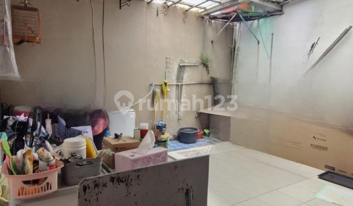 Rumah Minimalis Lingkungan Asri Taman Holis Indah 2