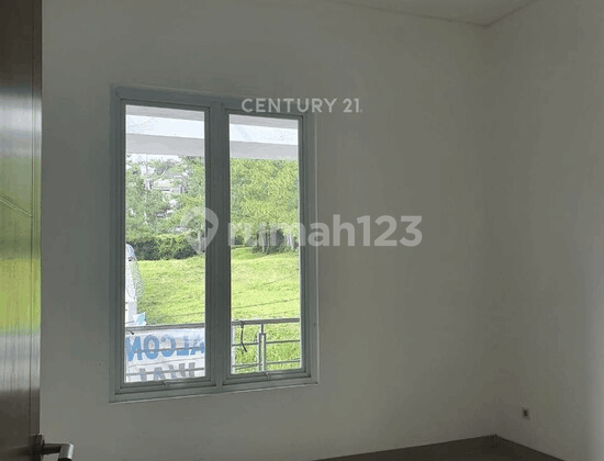 Rumah Asri 2 Lantai di Pondok Pinus Bandung 2