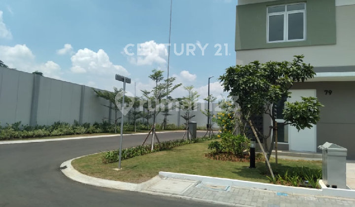 Rumah Bagus Hoek Hadap Utara Dayana Summarecon Bandung Rumah Bagus Hoek Hadap Utara Dayana Summarecon Bandung