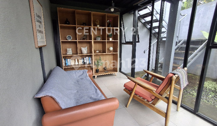 Rumah Mungil dan Cantik di Dago Giri Bandung Rumah Mungil dan Cantik di Dago Giri Bandung