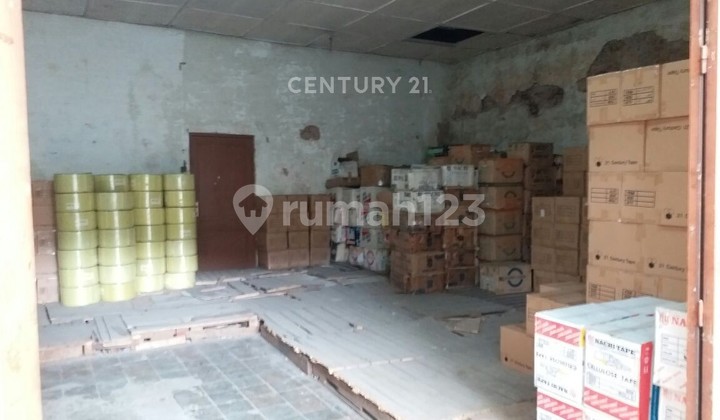 Rumah Usaha Strategis di Main Road Garuda Bandung 2