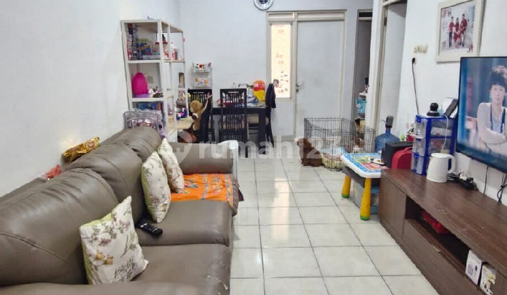 Rumah Minimalis Lingkungan Asri Taman Holis Indah