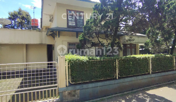 Rumah Bagus Siap Huni Hoek di Sukadamai Belakang Aquila Bandung