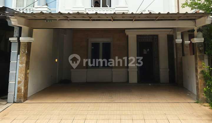 Rumah, 2 Lantai, SHM, di Raffles Hills Rumah, 2 Lantai, SHM, di Raffles Hills
