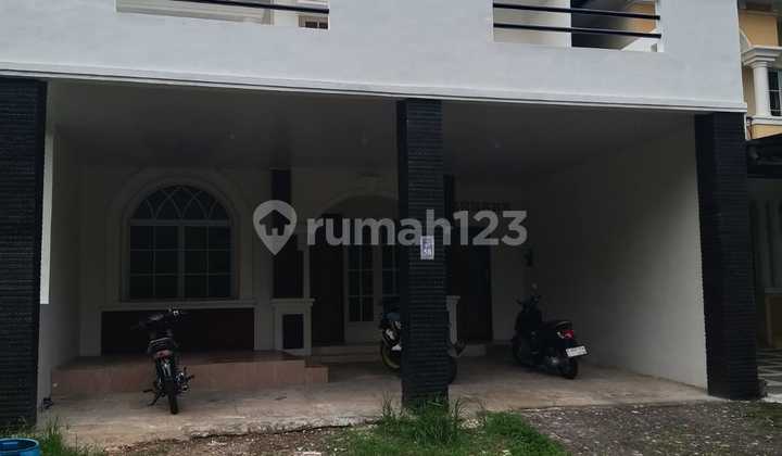 For Sale House in Kota Wisata Cibubur Housing Complex