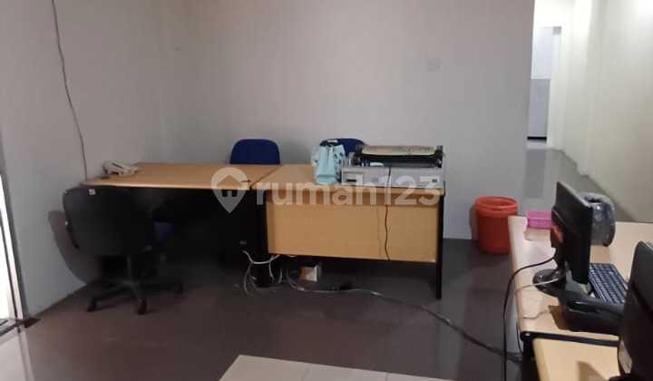 2 Ruko Gandeng. Siap di Huni Harga Murah. Masih bisa Nego