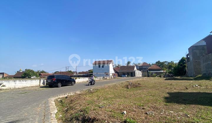 Villa Modern Batu Investasi Terbaik Area Wisata Row Jalan 6M