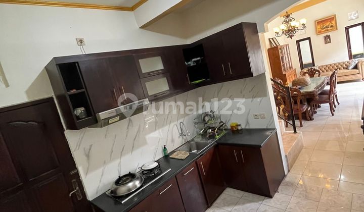 Dikontrakan Rumah Baru Modern di Pusat Renon Tukad Badung 2