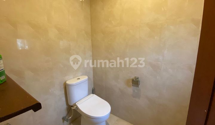 Dikontrakkan Rumah Dekat ke Sanur dan Sekolah Dyatmika Full Furnish 2