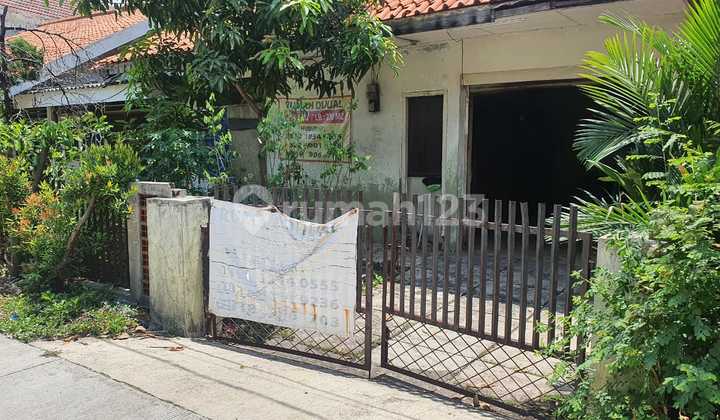 For Sale Cheap!!! Land-Only House in Kelapa Gading