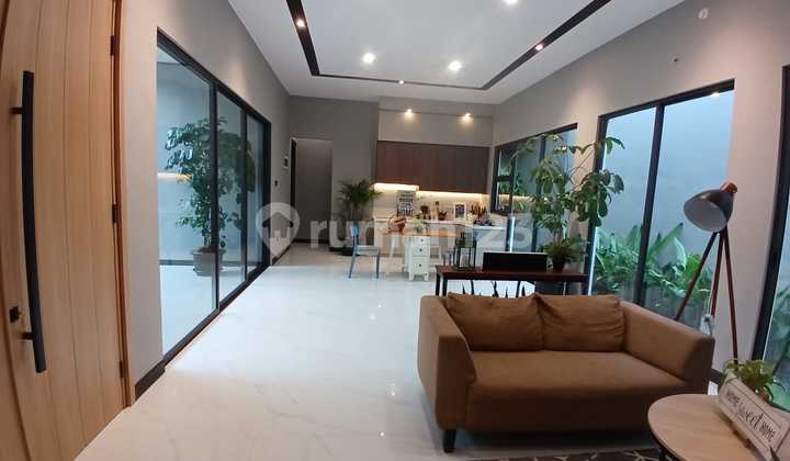 Dijual Rumah Cantik di The Green Cluster Banyan Ville Dijual Rumah Cantik di The Green Cluster Banyan Ville