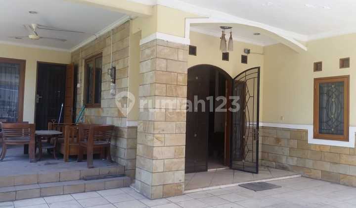 Rumah Semi Furnished, Posisi di Taman Harapan Baru Bekasi