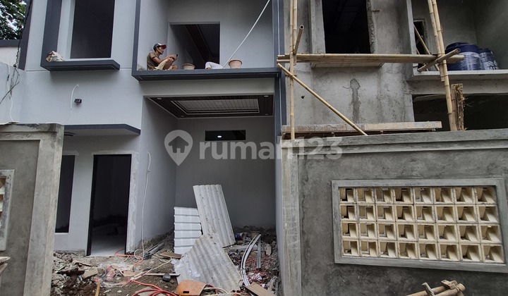 Dijual Rumah 2 Lantai di Pancoran Mas Kota Depok Dijual Rumah 2 Lantai di Pancoran Mas Kota Depok