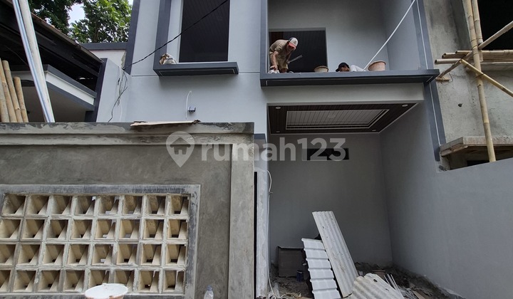 Dijual Rumah 2 Lantai di Pancoran Mas Kota Depok Dijual Rumah 2 Lantai di Pancoran Mas Kota Depok
