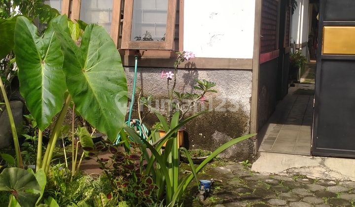 Jual Rumah Antapani 550M-4 Kamar-Dalam Komplek-Nyaman