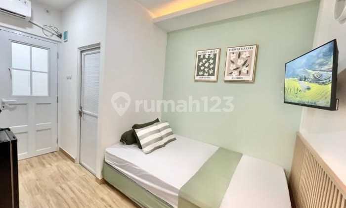Exclusive Boarding House for Sale, 20 Rooms in Super Strategic SCBD Taman Sari Area, SHM, Full Occupancy, Furnished. 2