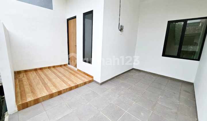 Drumah Modern Minimalis - 2 Lantai Pondok Ungu 2