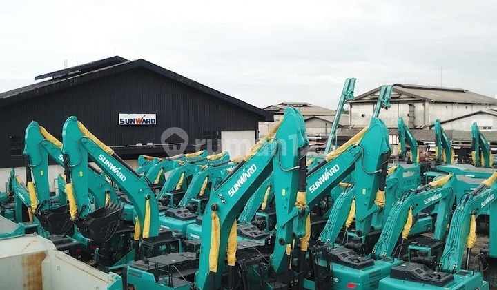 Dijual Tanah + Gudang Tanah di Cakung SHM 9460.0 M²