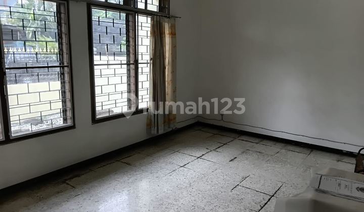 Dijual Rumah di Daerah Klampis Luas dan Nyaman Dekat Kemana Mana 2