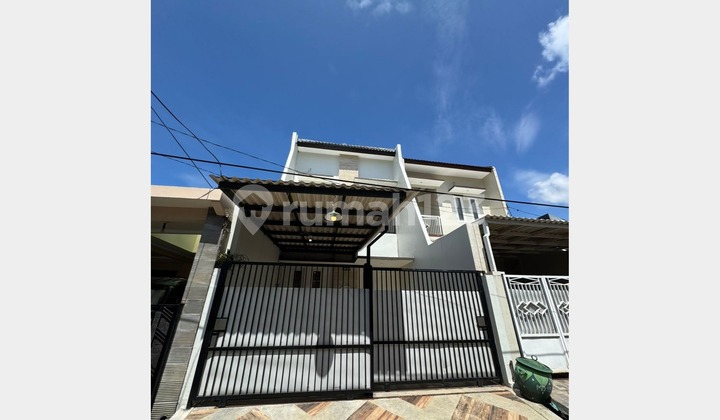 Rumah Strategis Dekat Tol Tambak Sumur, Pondok Tjandra, Sidoarjo