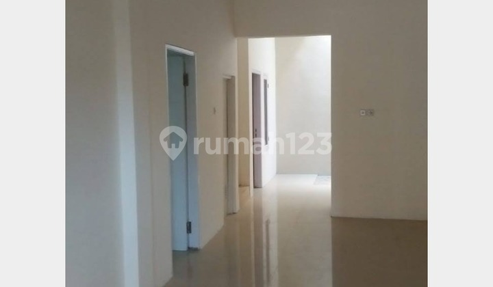 Rumah 2 Lantai Bagus & Lokasi Strategis di Pondok Tjandra, Sda 2