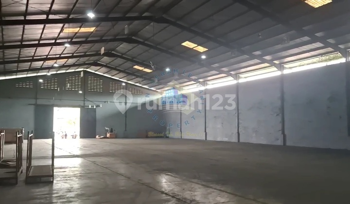 Warehouse for rent on Pantura Road Bitung - Cikupa Tangerang Banten. Warehouse for rent on Pantura Road Bitung - Cikupa Tangerang Banten.