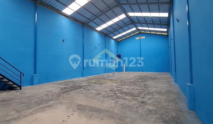 Disewakanpergudangan di Jalan Raya Pemda Tigaraksa - Tangerang, Banten.