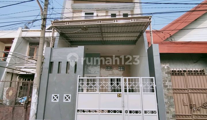 Nice House Ready to Occupied in Lebakrejo Surabaya