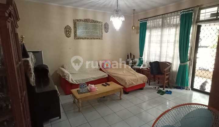 Dream Home with a Comfortable Environment and Easy Access 2