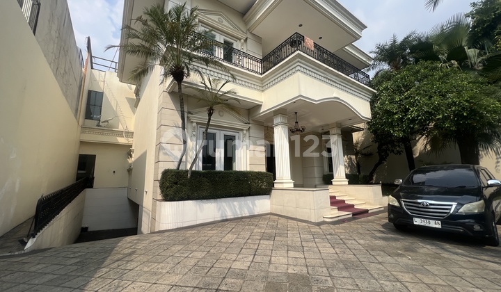 Super Luxury Wide House Elite Location, Luxury Mansion Prime Area