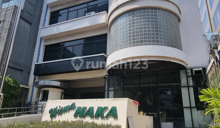 Dijual Gedung Komersial Lingkungan Strategis