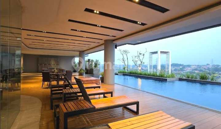 Hotel Komersial Aktif, Lokasi Strategis Karawang