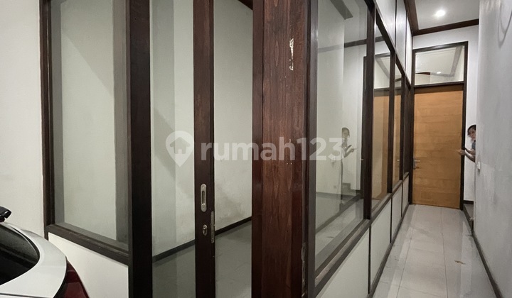 Dijual Rumah Kantor Siap Huni Lokasi Strategis