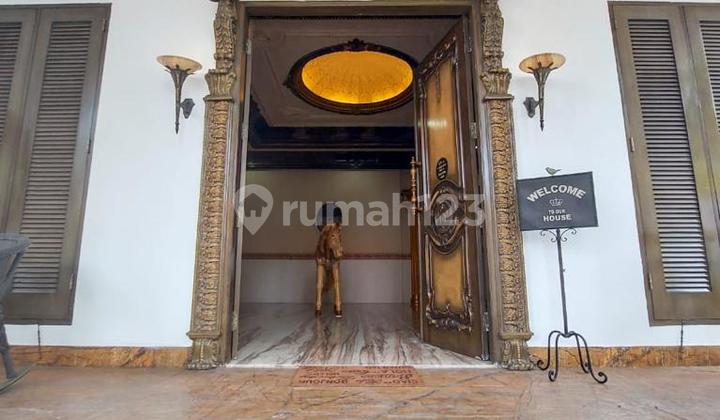 Dijual Rumah Mewah Siap Huni di Menteng