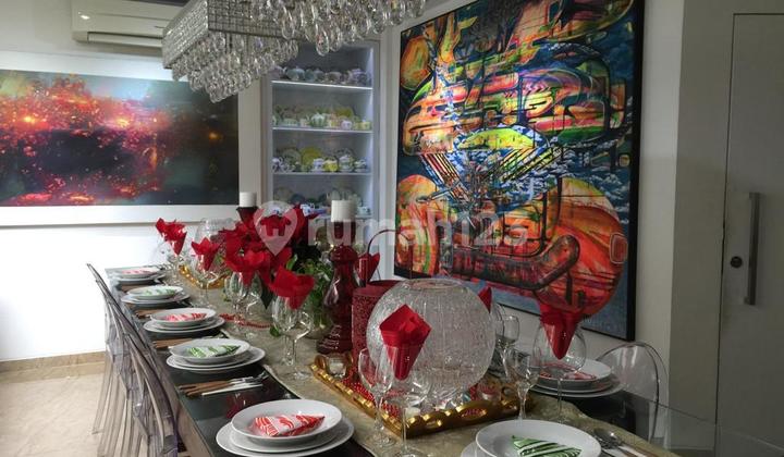 Dijual Rumah Mewah Menteng Siap Hun, Pool