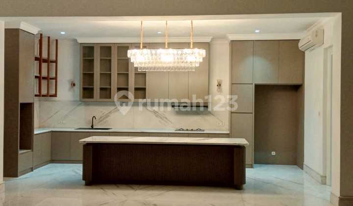 Dijual Rumah Cantik Eleganti Siap Huni di Menteng 1