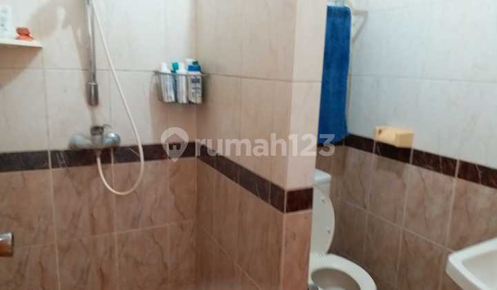 Kost-An 24 Rooms Wide Parking Near the Mall 2