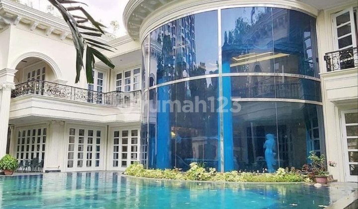 Dijual Rumah Mewah Semi Furnish Pondok Indah