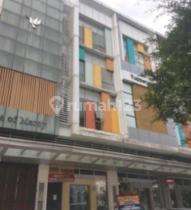 Ruko 4 Lantai Komersial di Area Strategis Ruko 4 Lantai Komersial di Area Strategis