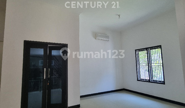 Rumah 2 Lantai Siap Huni Lingkungan Nyaman