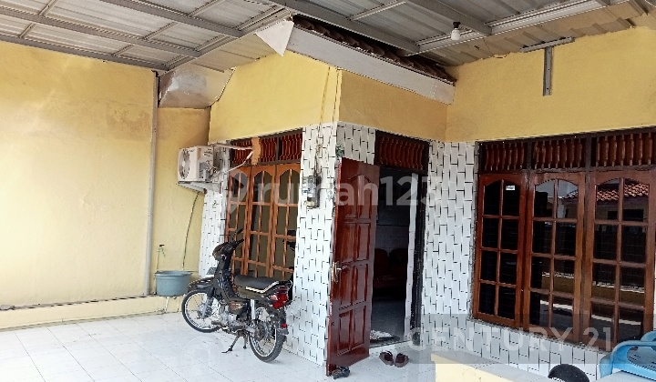 Rumah Strategis dan Dekat Fasilitas Umum di Tengah Kota Tegal