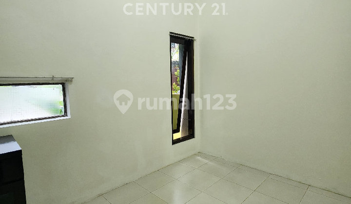 Ready-to-Occupy House in a Comfortable Environment in Tegal 2