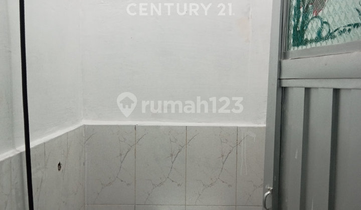 Kos Tengah Kota Tegal Dekat Pertokoan Ramai dan Tempat Kuliner 2