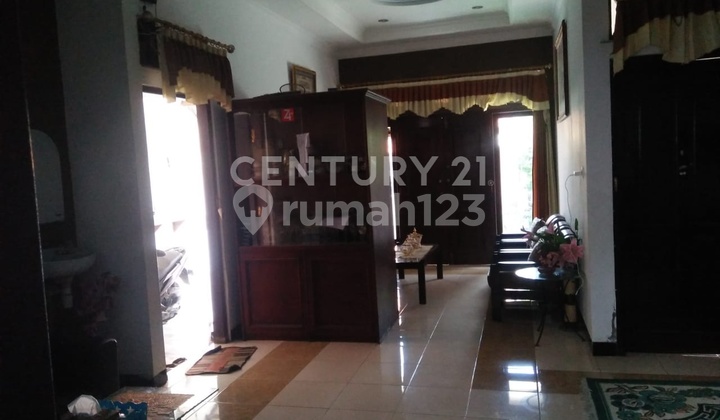 Rumah Nyaman, Luas, dan Akses Mobil di Kota Tegal Rumah Nyaman, Luas, dan Akses Mobil di Kota Tegal