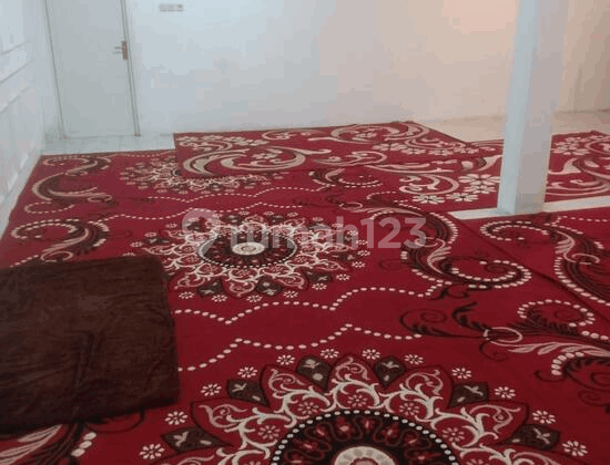 Comfortable House Ready to Occupancy and Suitable for Business 2