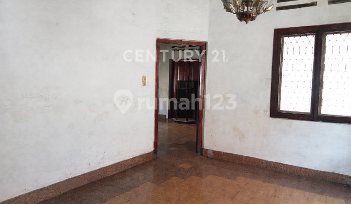 Spacious, Classic, and Strategic House in the Center of Tegal City Spacious, Classic, and Strategic House in the Center of Tegal City